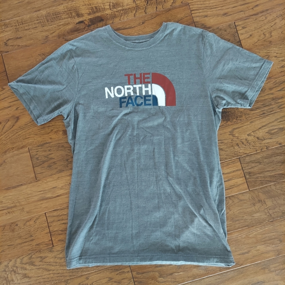 North Face tshirt